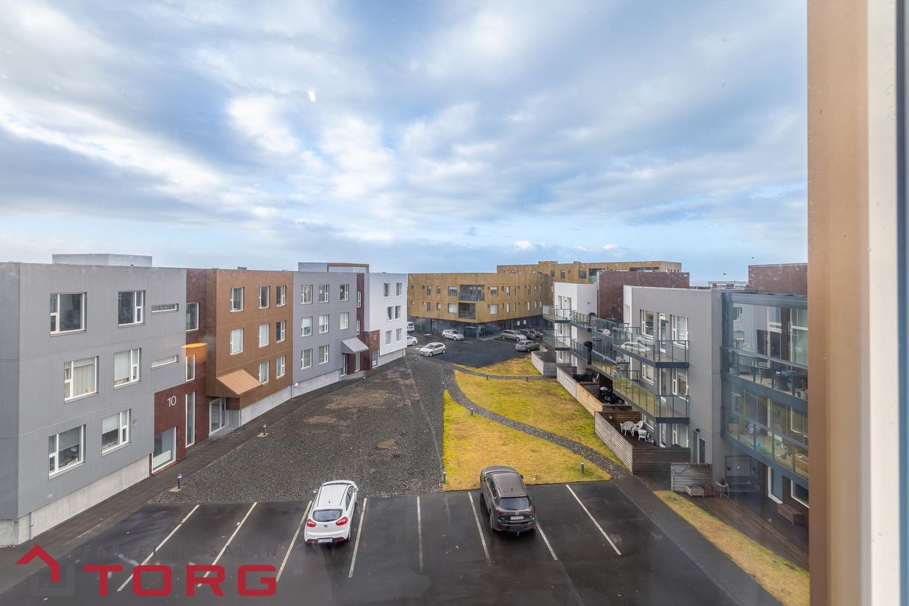 Vinastræti 6 - 0403, 210 Garðabær