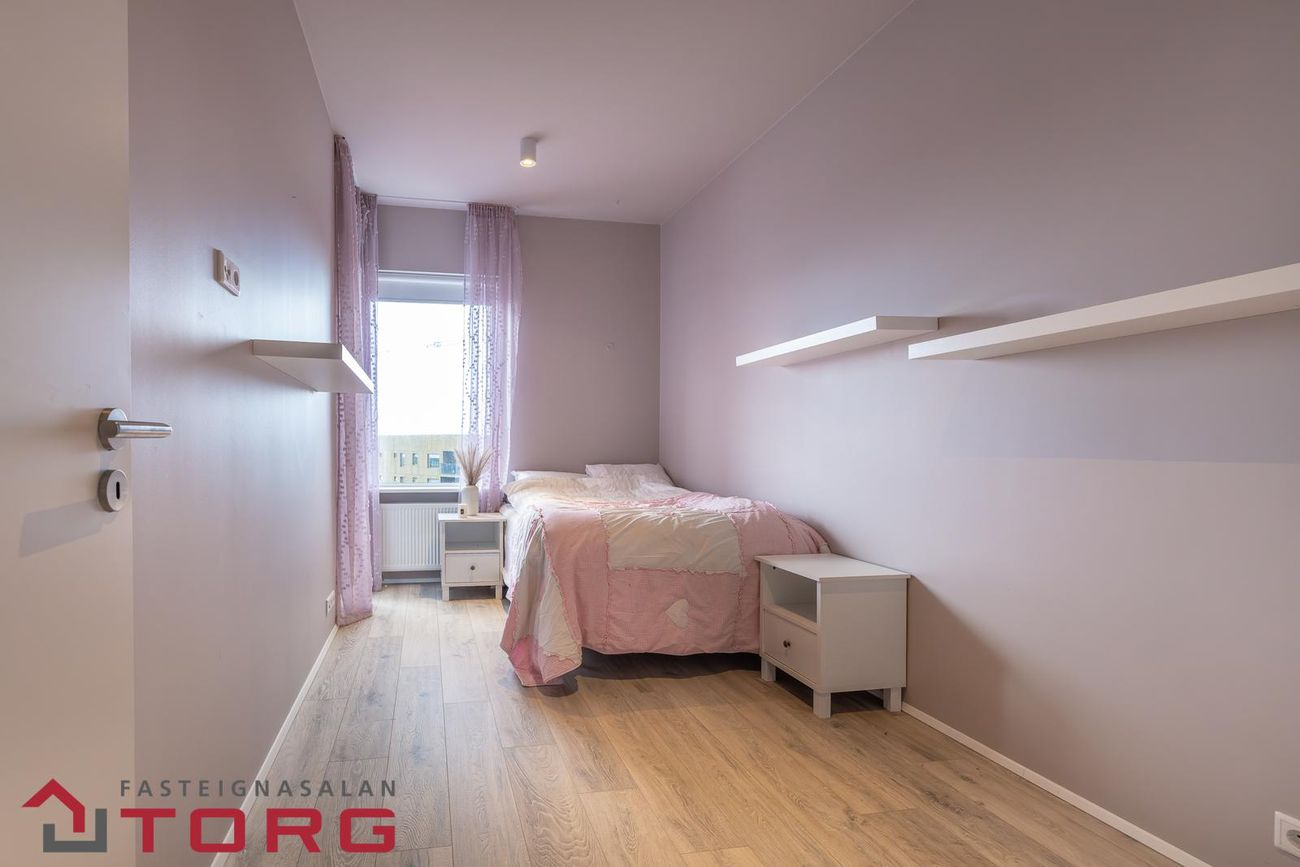 Vinastræti 6 - 0403, 210 Garðabær