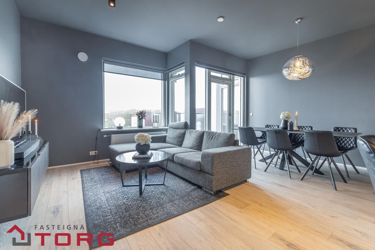 Vinastræti 6 - 0403, 210 Garðabær