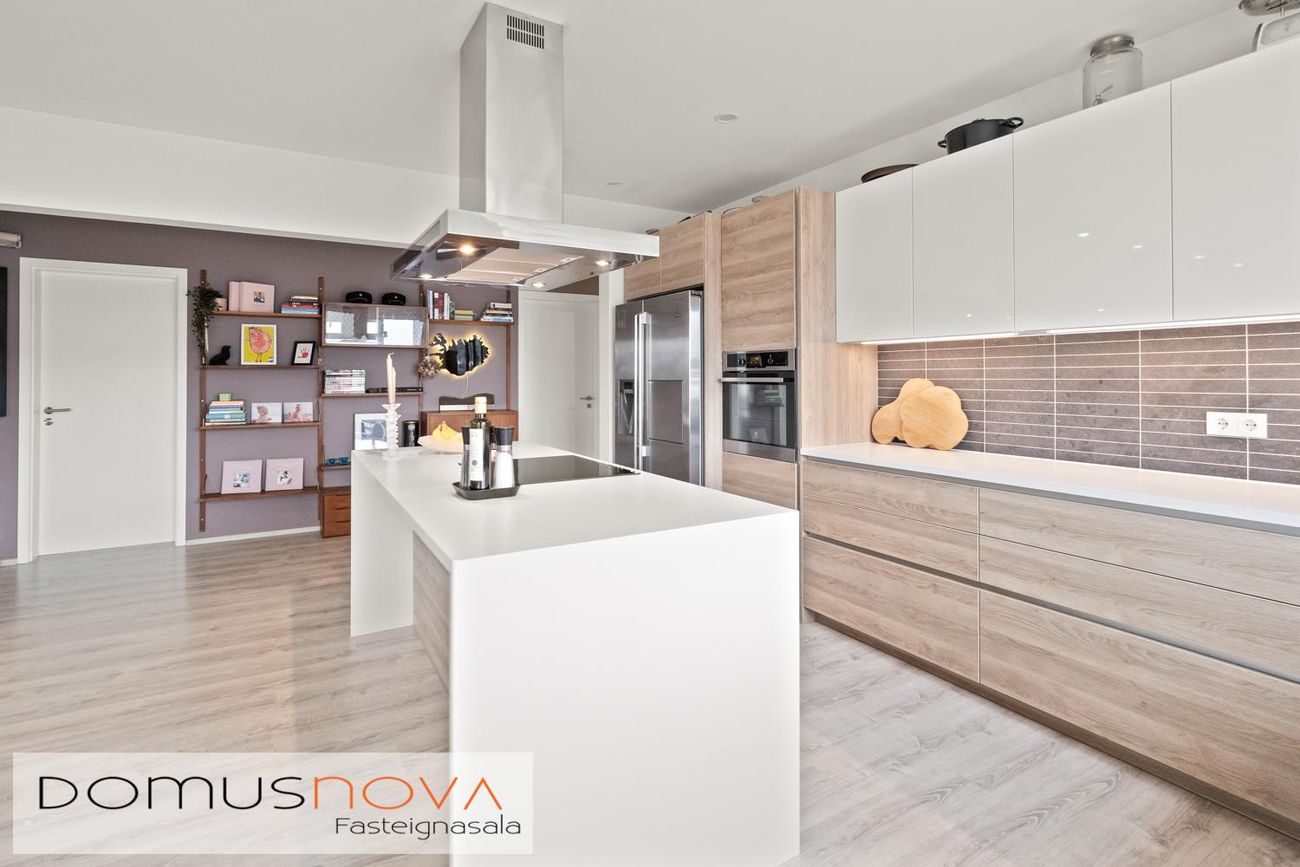 Asparskógar 27, 300 Akranes