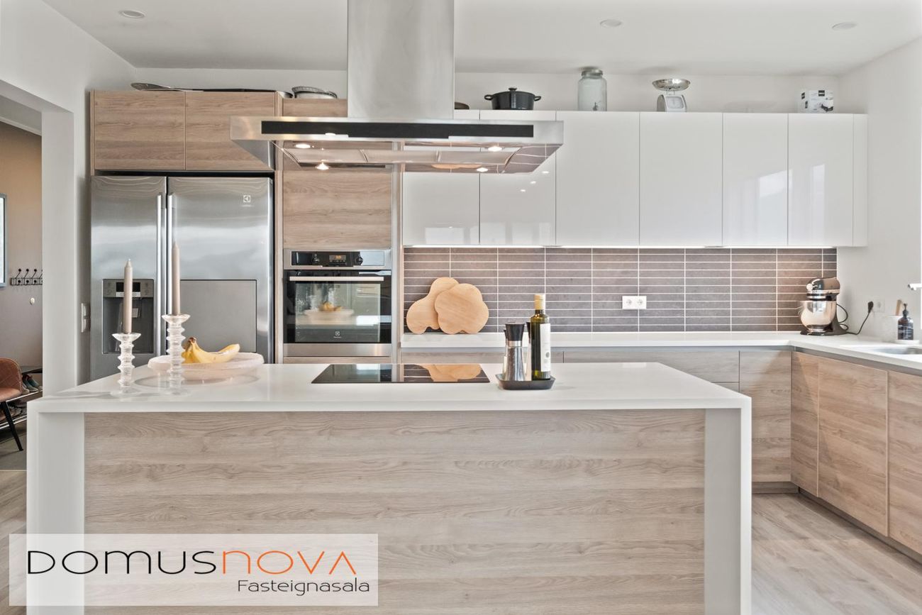 Asparskógar 27, 300 Akranes