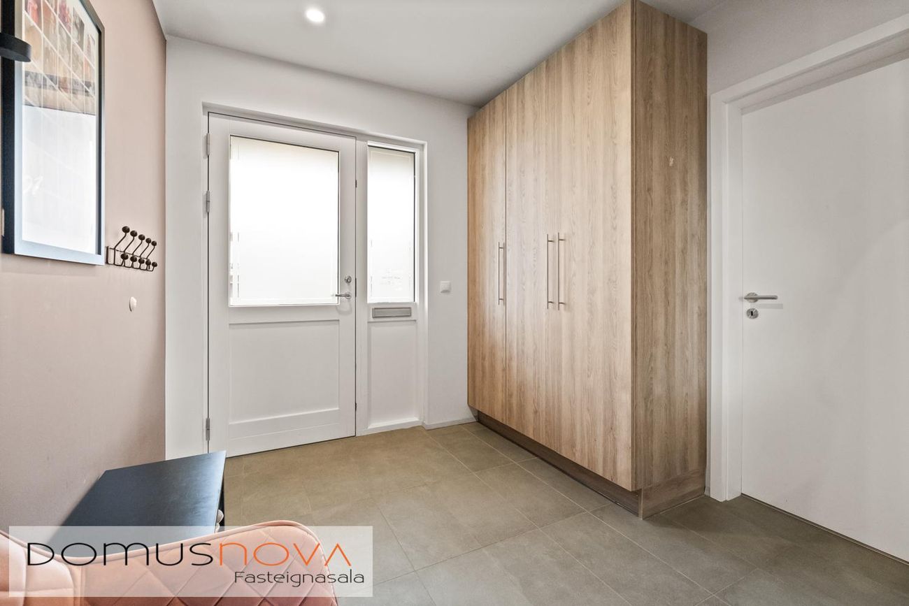 Asparskógar 27, 300 Akranes