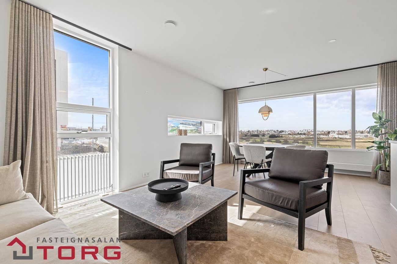 Eirhöfði 7D, 110 Reykjavík