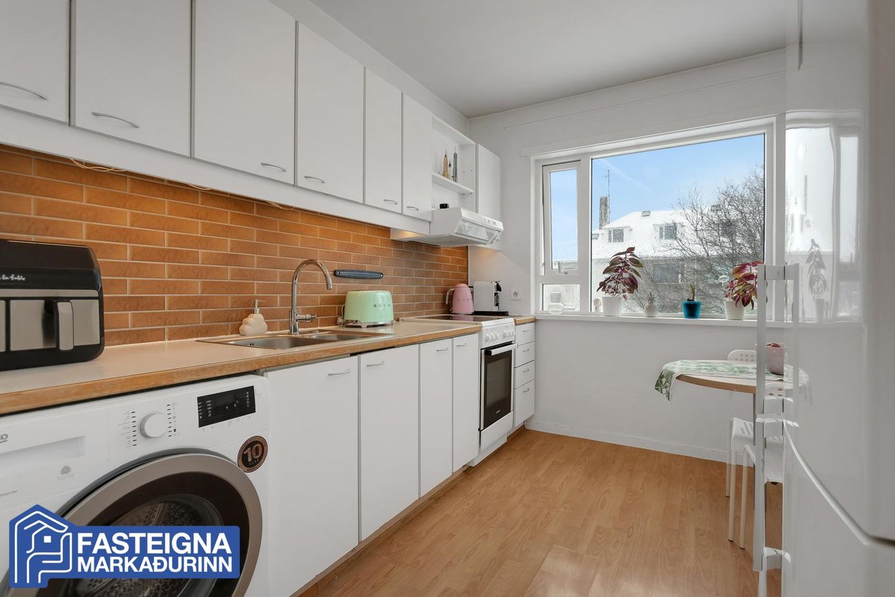 Miklabraut 72 - 0202, 105 Reykjavík