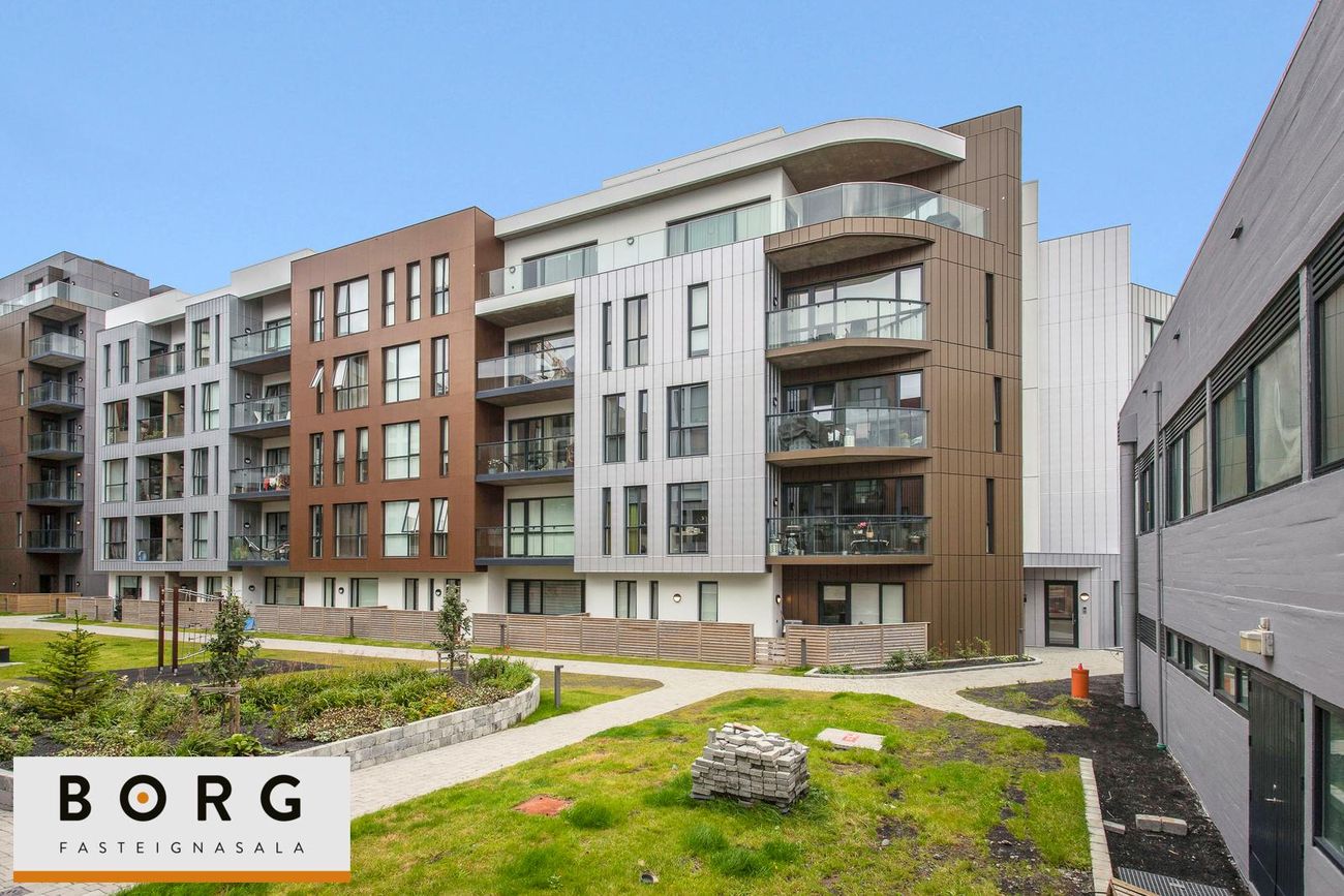 Grensásvegur 1D, 108 Reykjavík