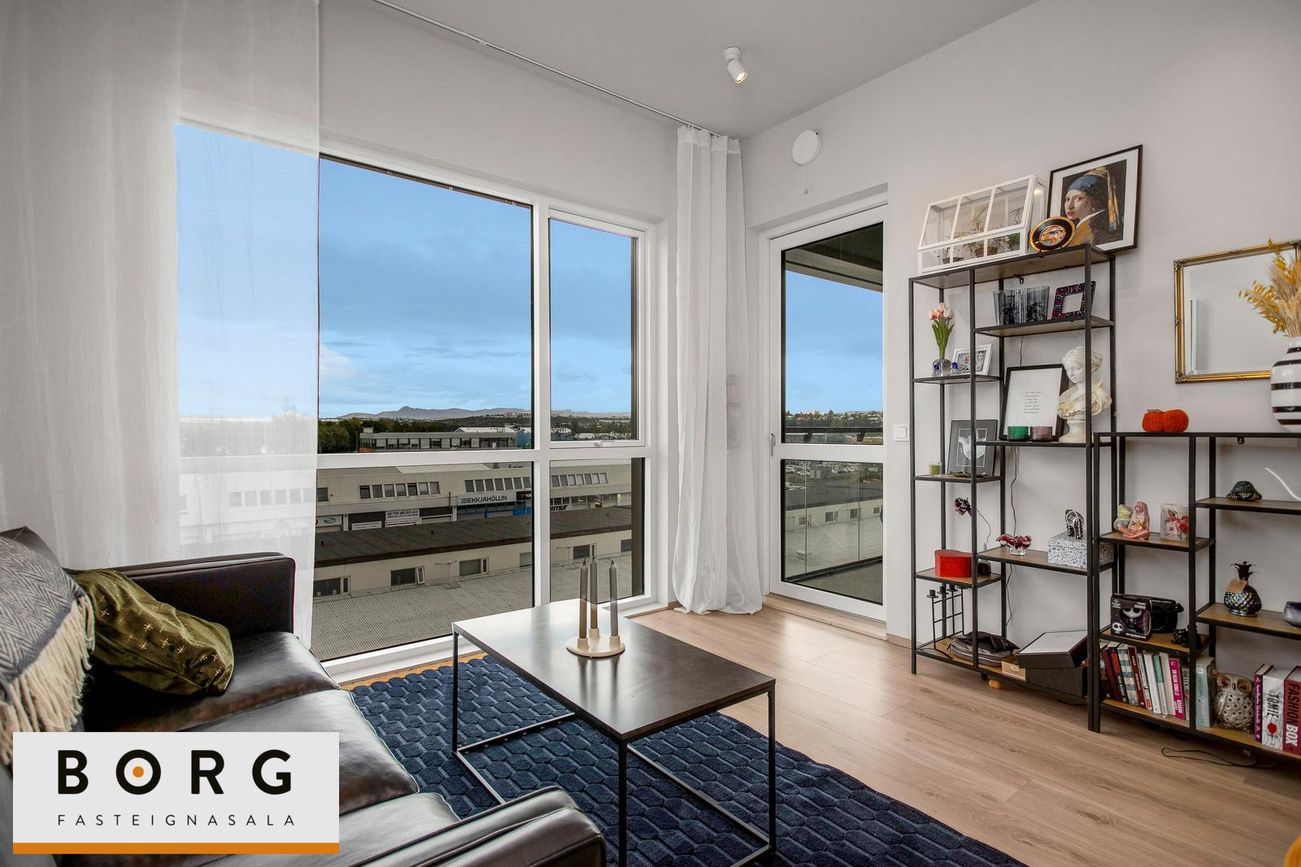 Grensásvegur 1D, 108 Reykjavík