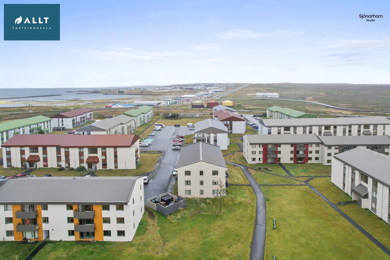Skógarbraut 915, 262 Reykjanesbær
