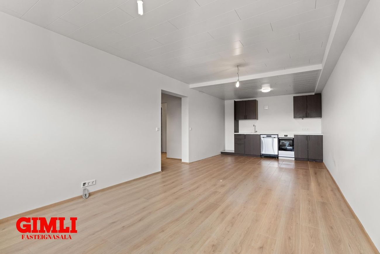 Þórðarsveigur 30, 113 Reykjavík