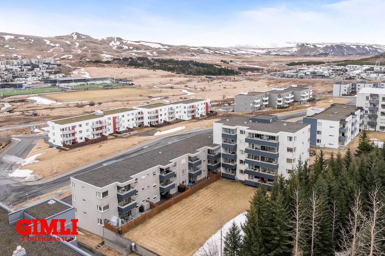 Þórðarsveigur 30, 113 Reykjavík