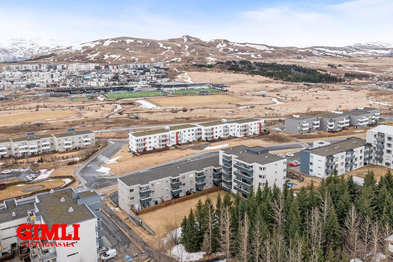 Þórðarsveigur 30, 113 Reykjavík