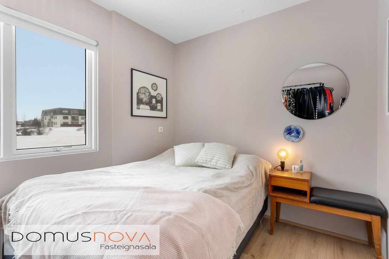 Vallarás 3, 110 Reykjavík