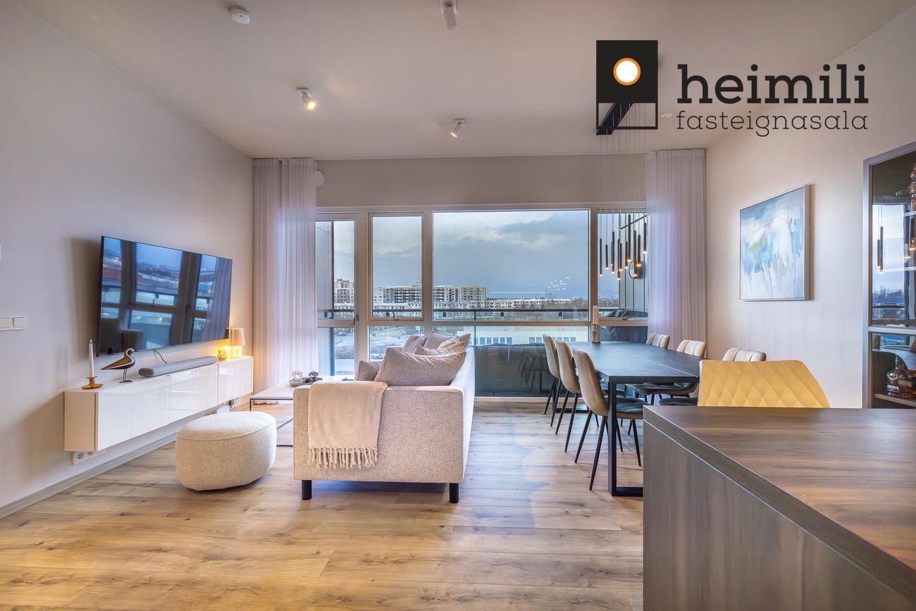 Grensásvegur 1D, 108 Reykjavík