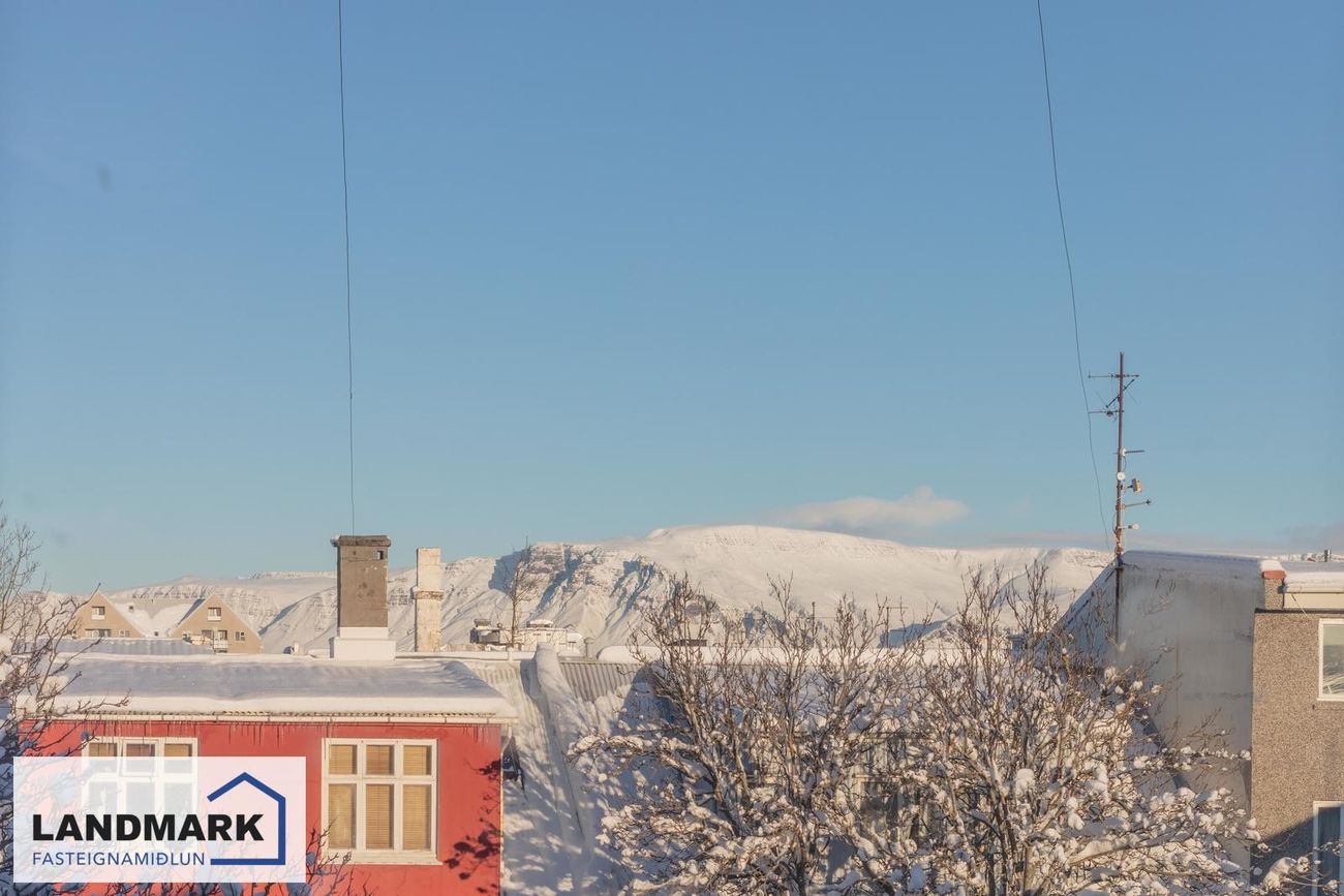 Njálsgata 83, 101 Reykjavík