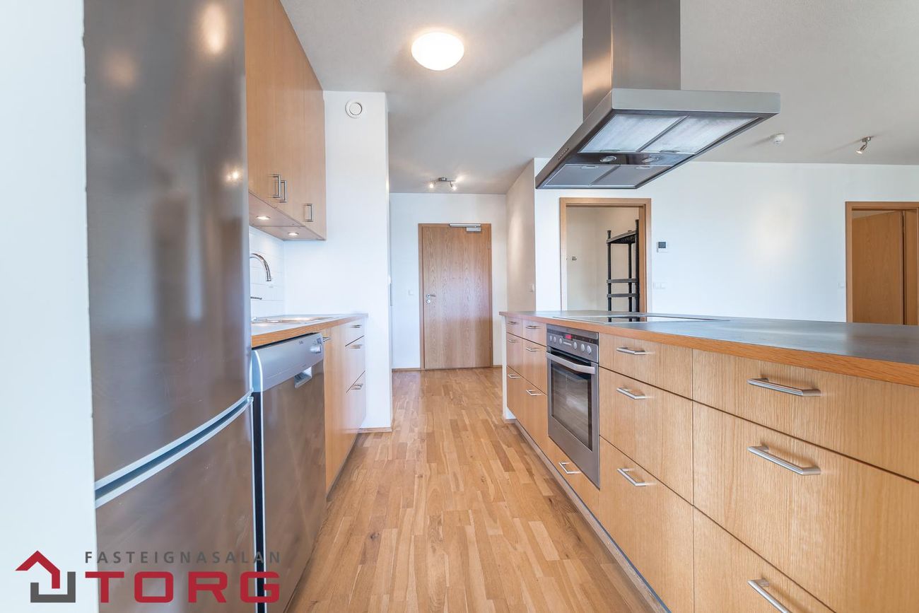 17. Júnítorg 1, 210 Garðabær