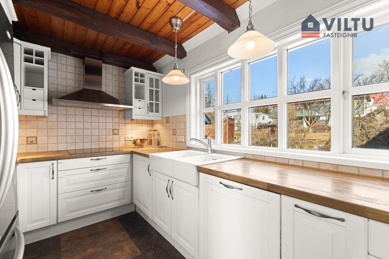 Kópavogsbraut 4 - 0101, 200 Kópavogur