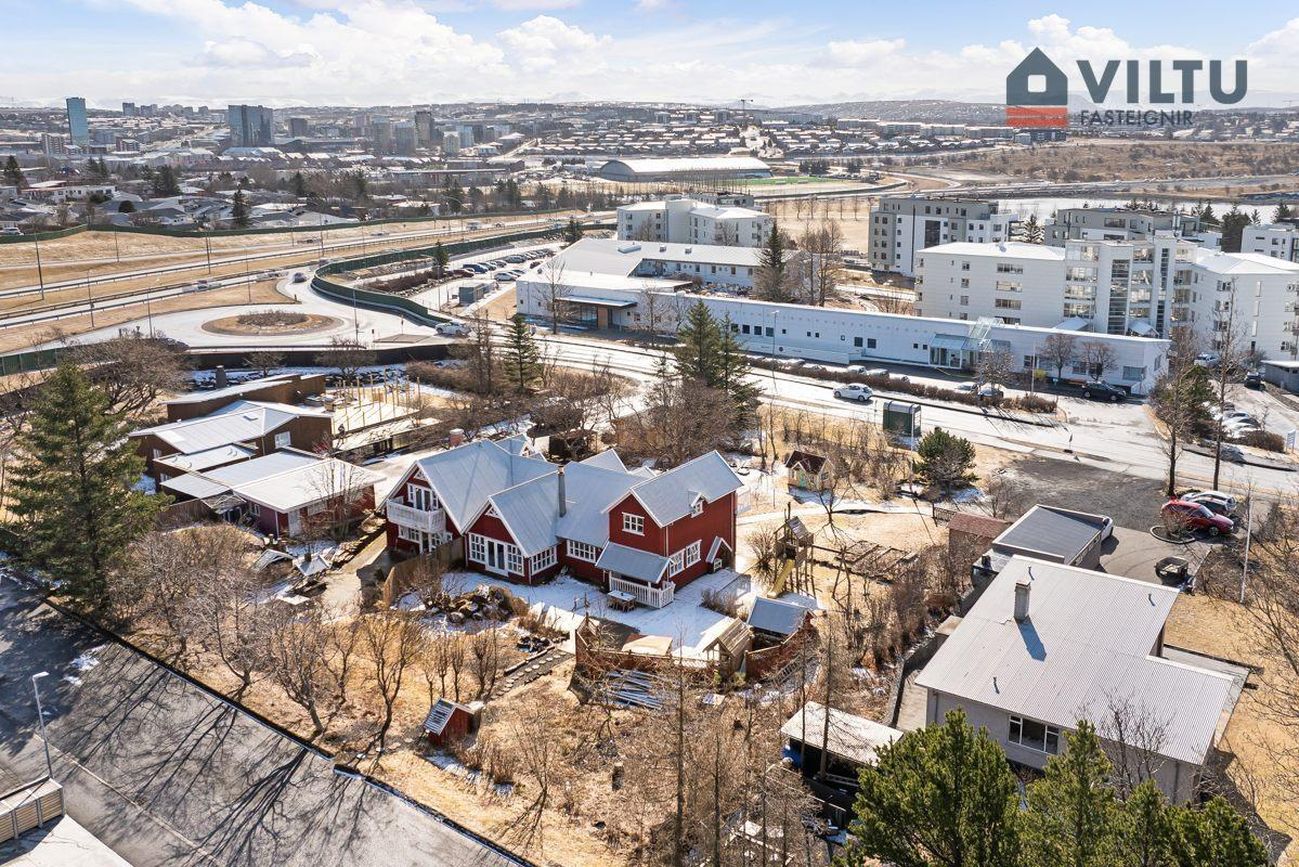 Kópavogsbraut 4 - 0101, 200 Kópavogur