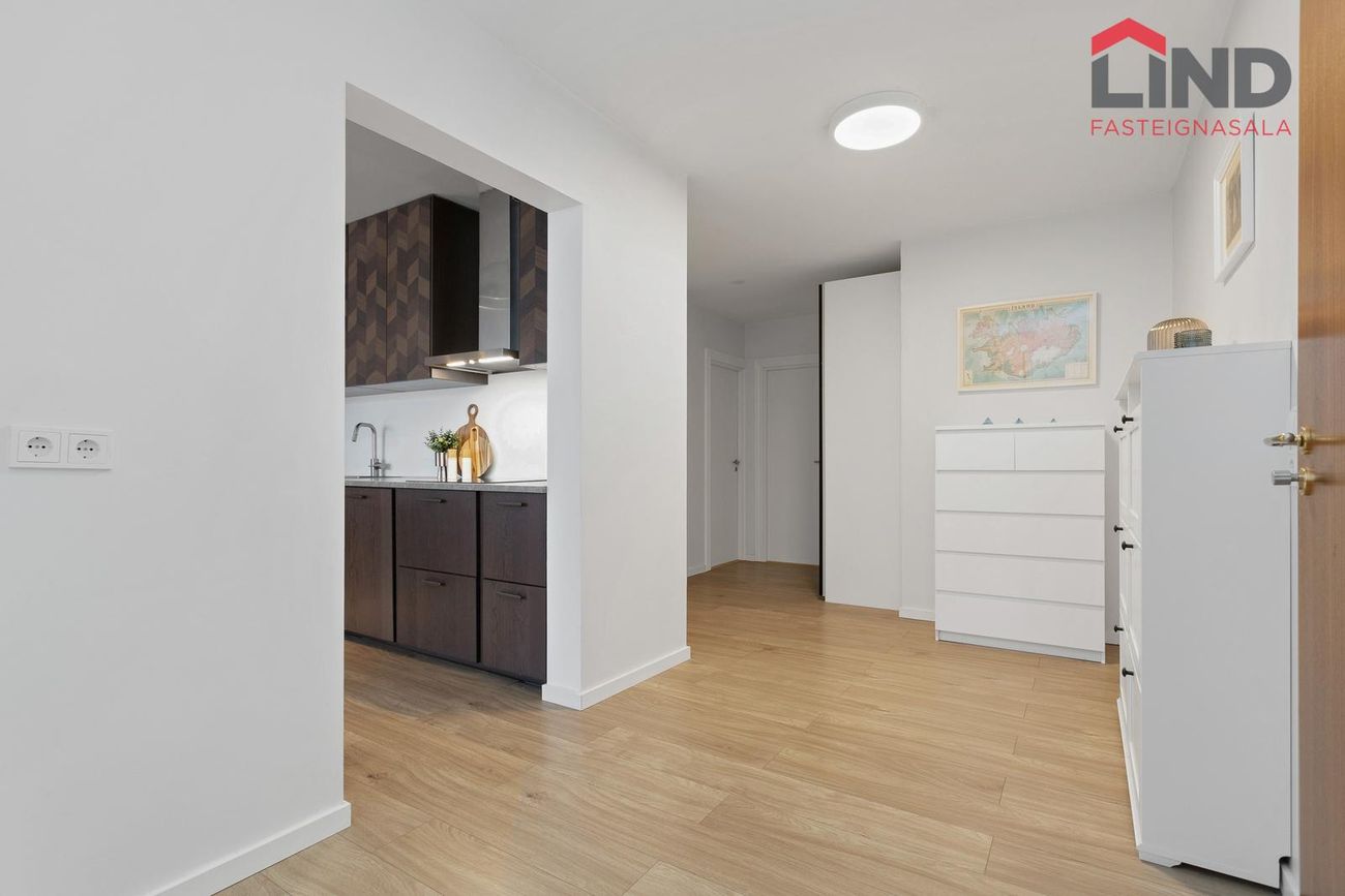 Hraunbær 134 - 0101, 110 Reykjavík