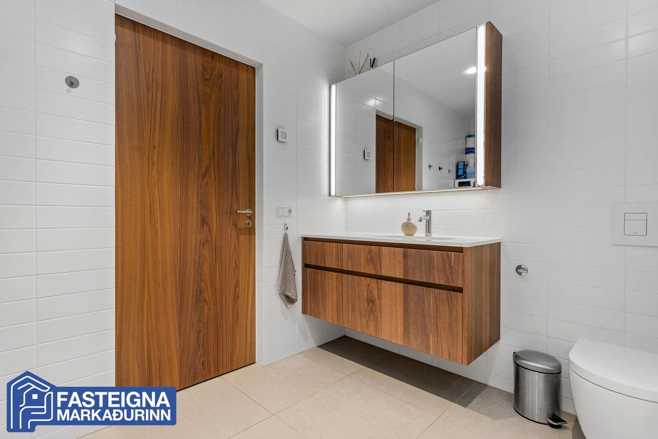 Hallgerðargata 3 - 0304, 105 Reykjavík