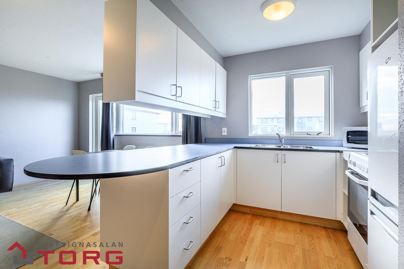 Lindarbraut 635 - 0103, 262 Reykjanesbær