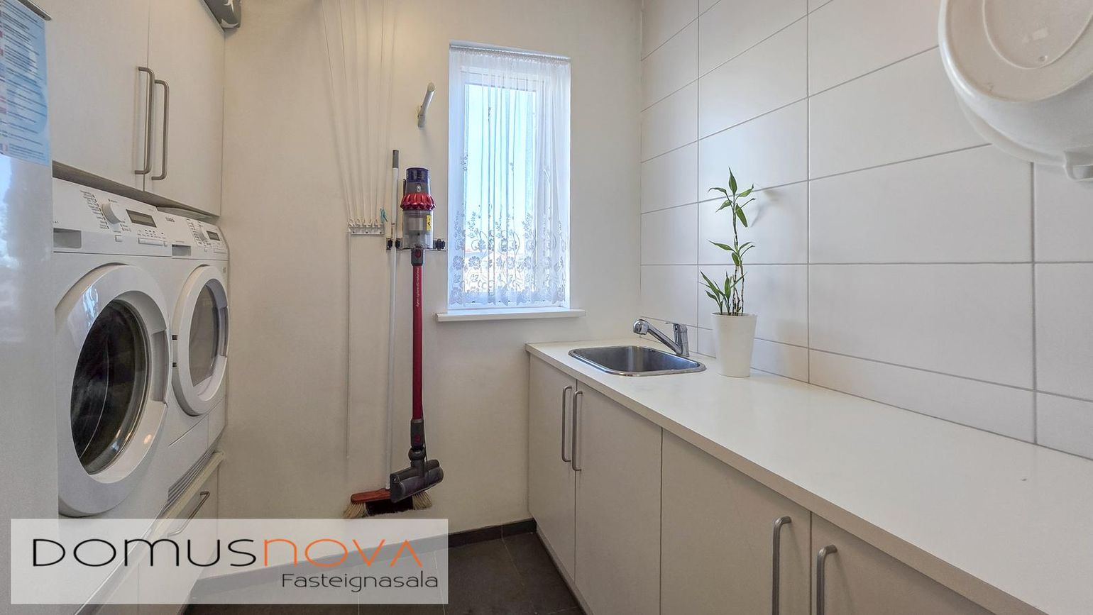 Brákarbraut 10, 310 Borgarbyggð