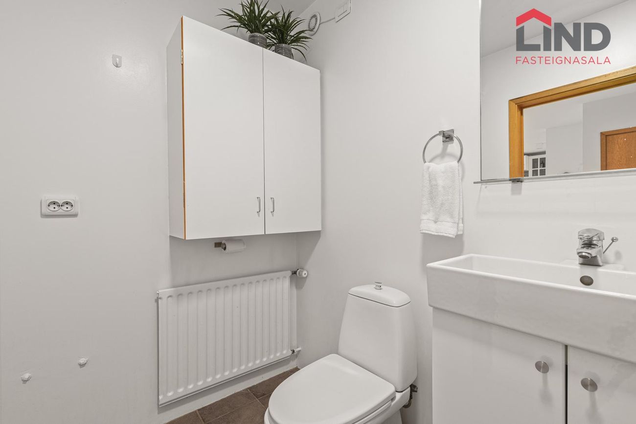 Dalaland 5, 108 Reykjavík