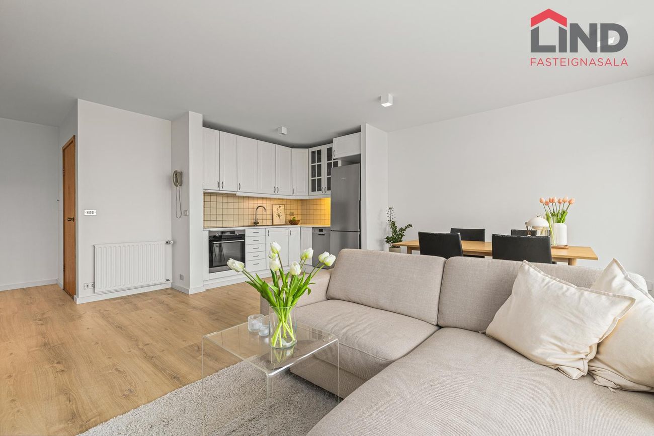 Dalaland 5, 108 Reykjavík