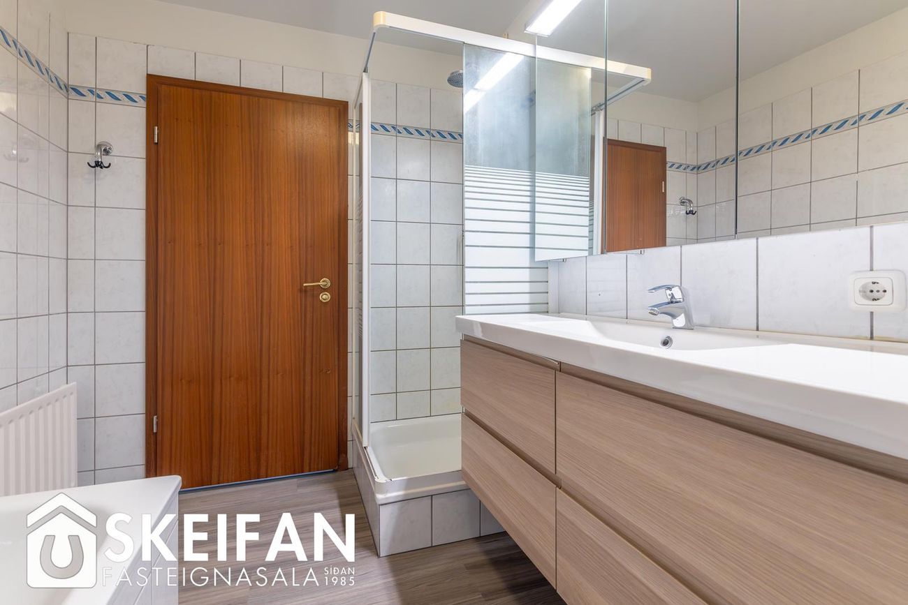 Barðastaðir 21 - 0203, 112 Reykjavík