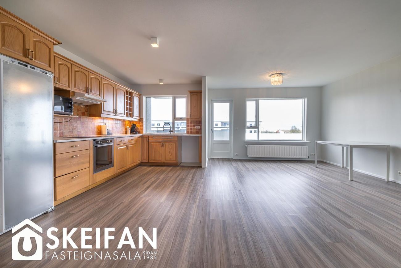 Barðastaðir 21 - 0203, 112 Reykjavík