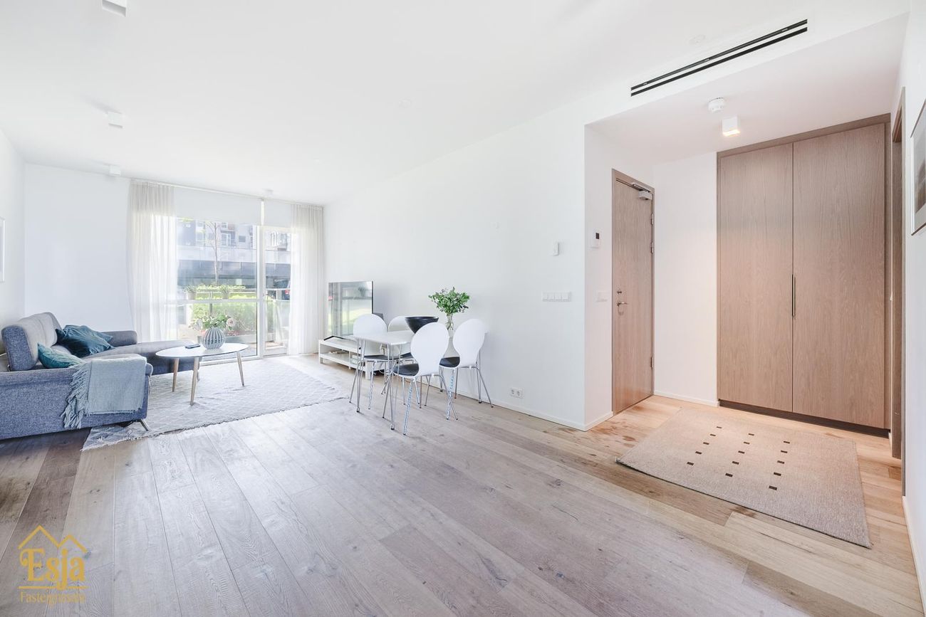 Vatnsstígur 20, 101 Reykjavík