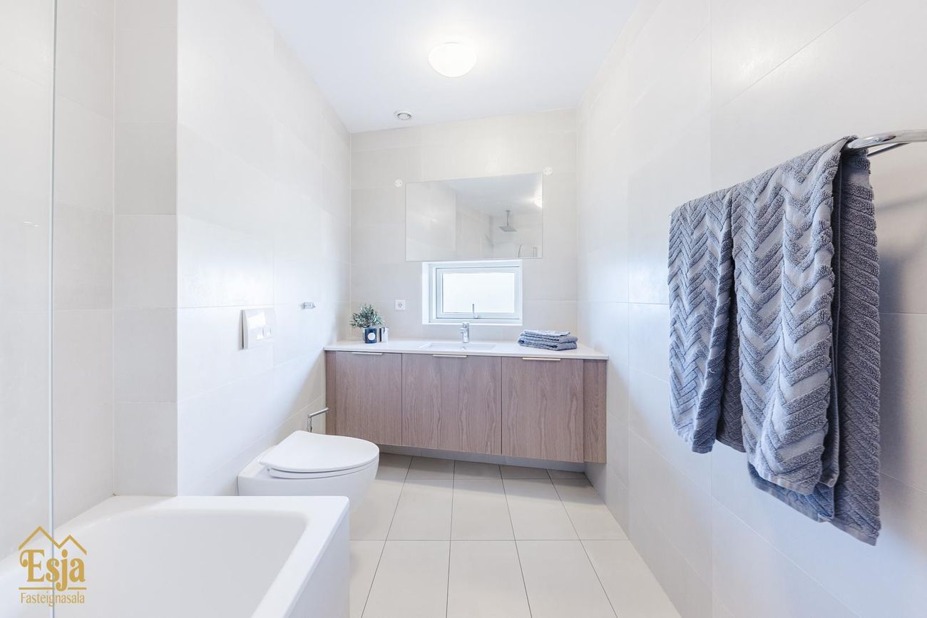 Vatnsstígur 20, 101 Reykjavík