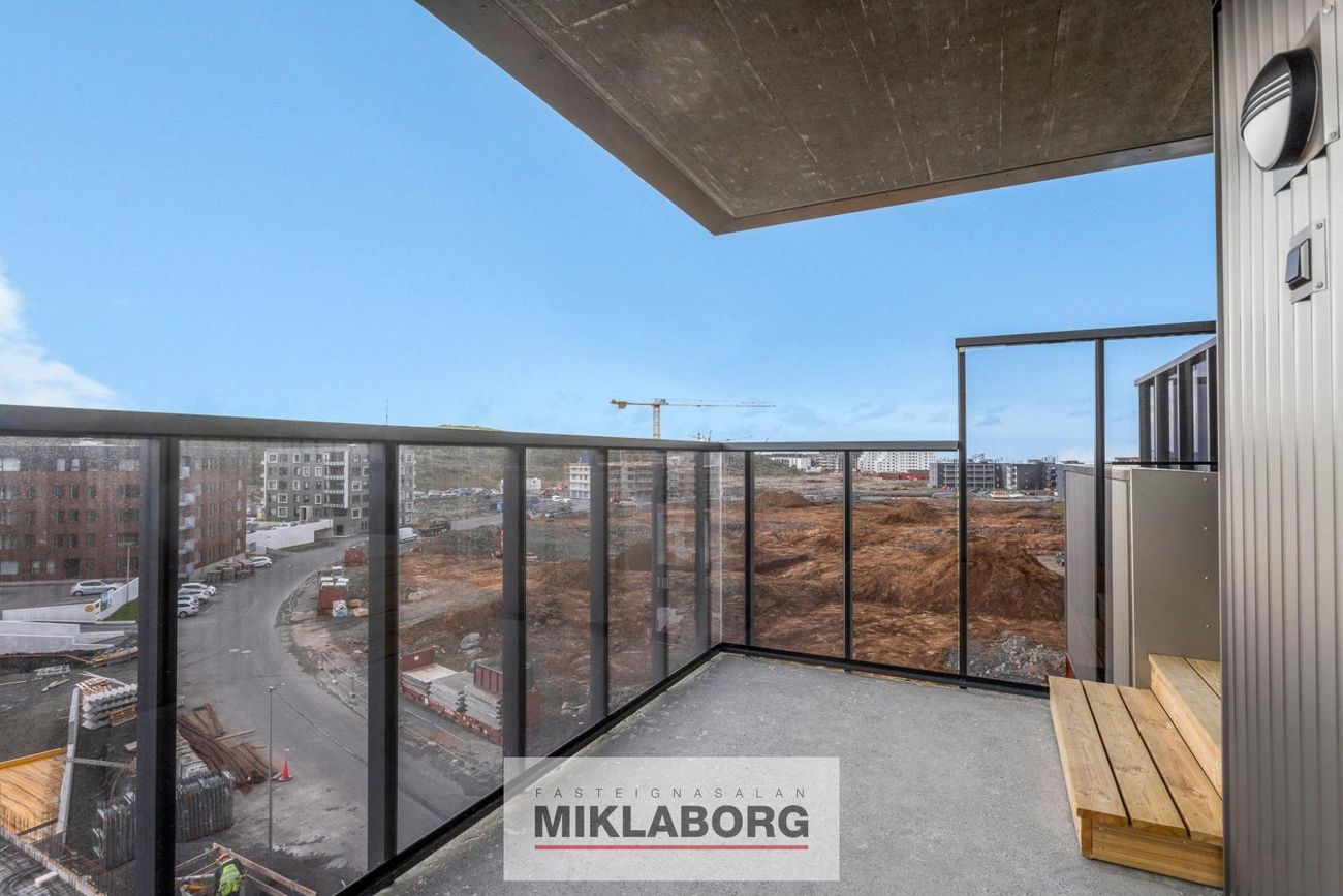 Hringhamar 25 - 0605, 221 Hafnarfjörður