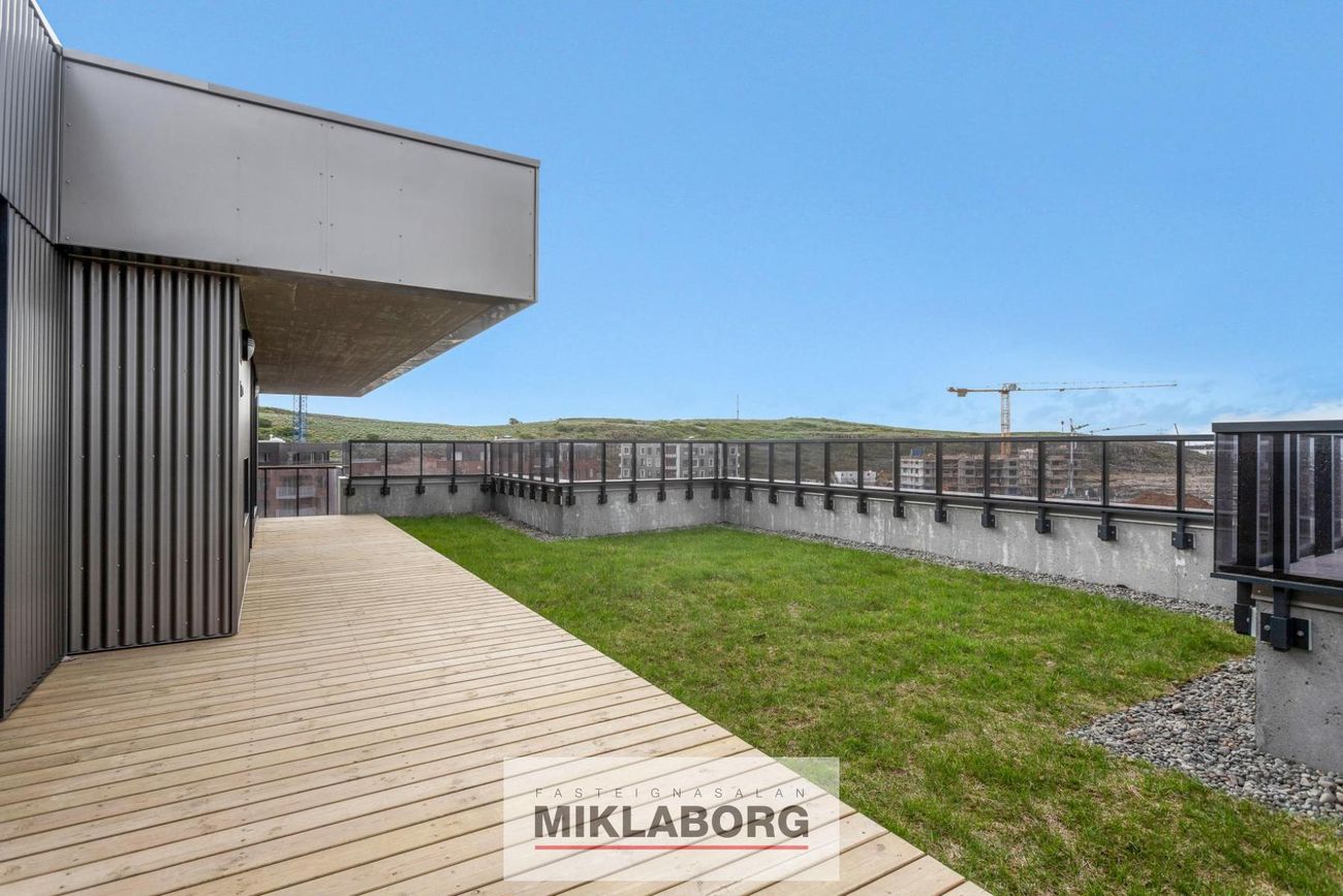 Hringhamar 25 - 0605, 221 Hafnarfjörður