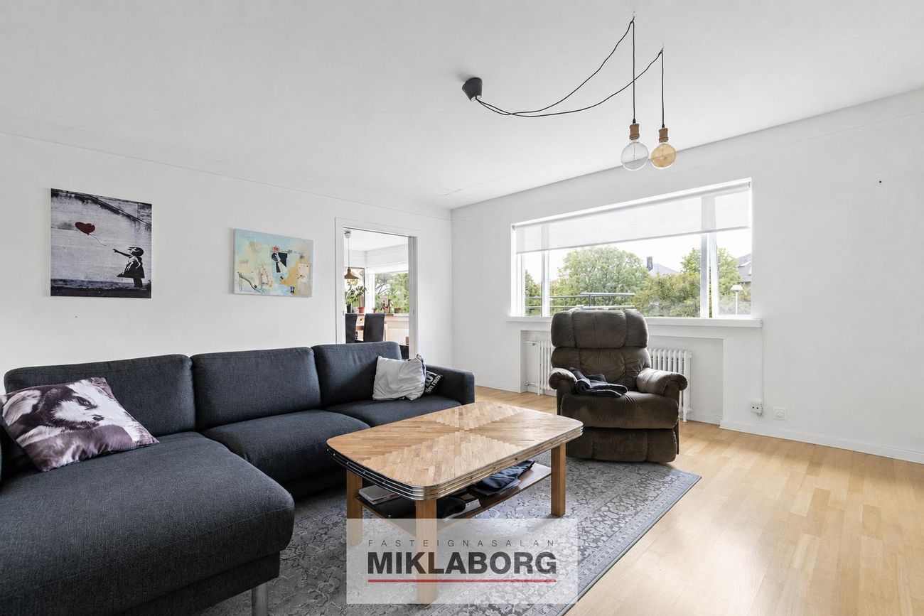 Mjóahlíð 10 - 0201, 105 Reykjavík