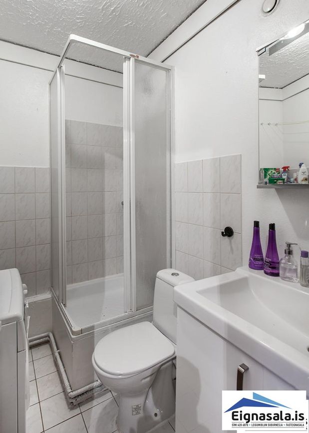 Fífumói 5C, 260 Reykjanesbær