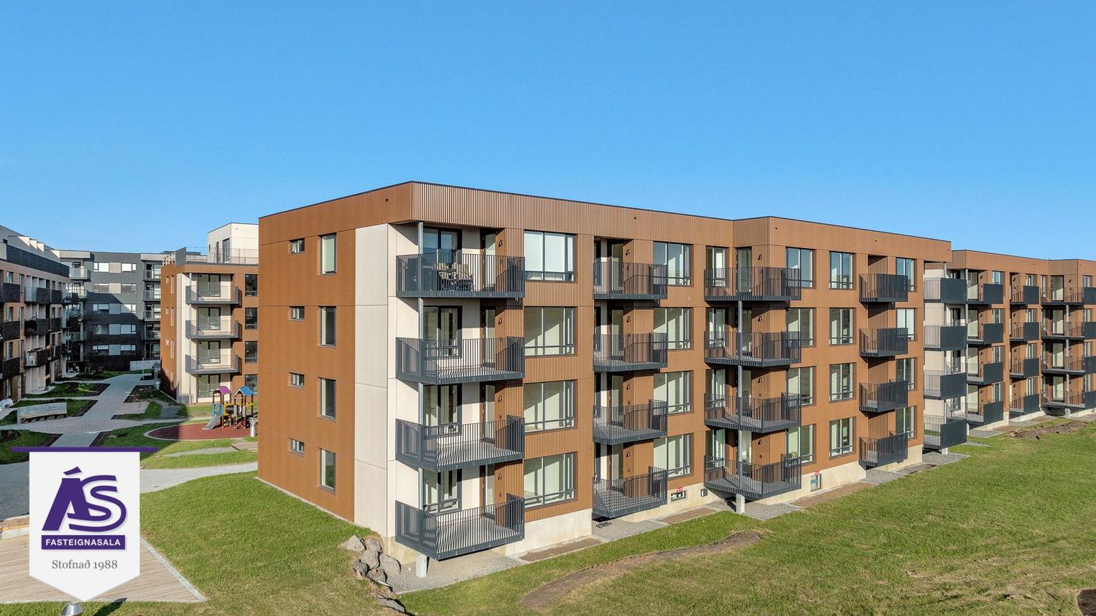 Áshamar 24 - 0305, 221 Hafnarfjörður