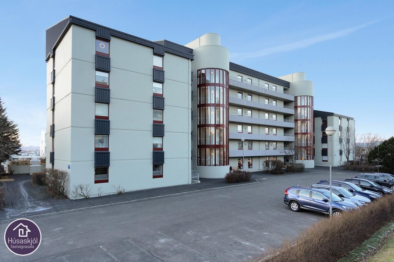 Miðleiti 7 - 0402, 103 Reykjavík