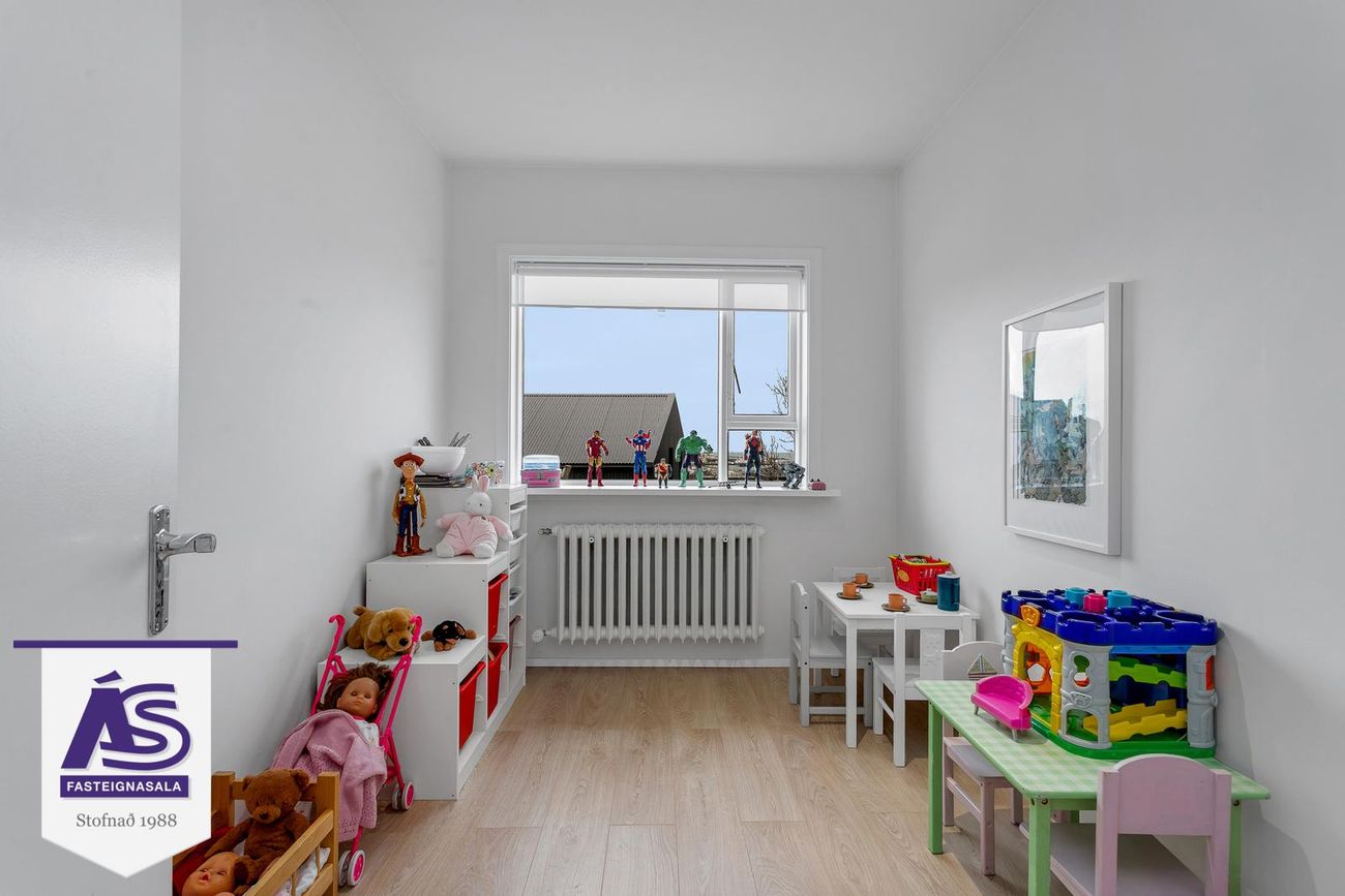 Suðurgata 36, 220 Hafnarfjörður