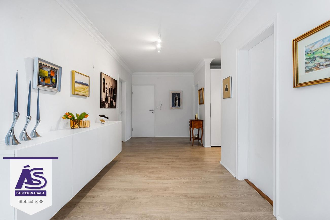 Suðurgata 36, 220 Hafnarfjörður