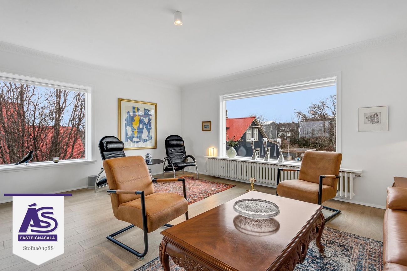 Suðurgata 36, 220 Hafnarfjörður