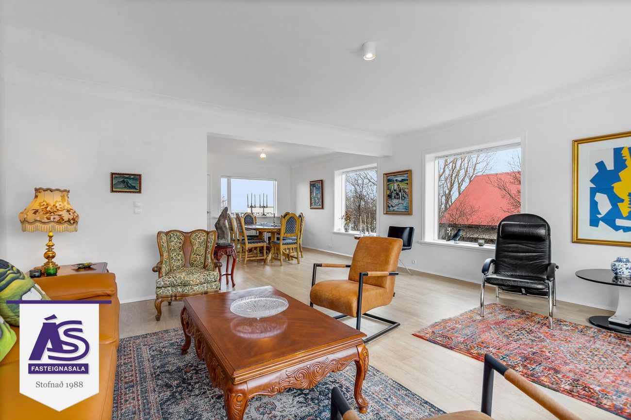 Suðurgata 36, 220 Hafnarfjörður