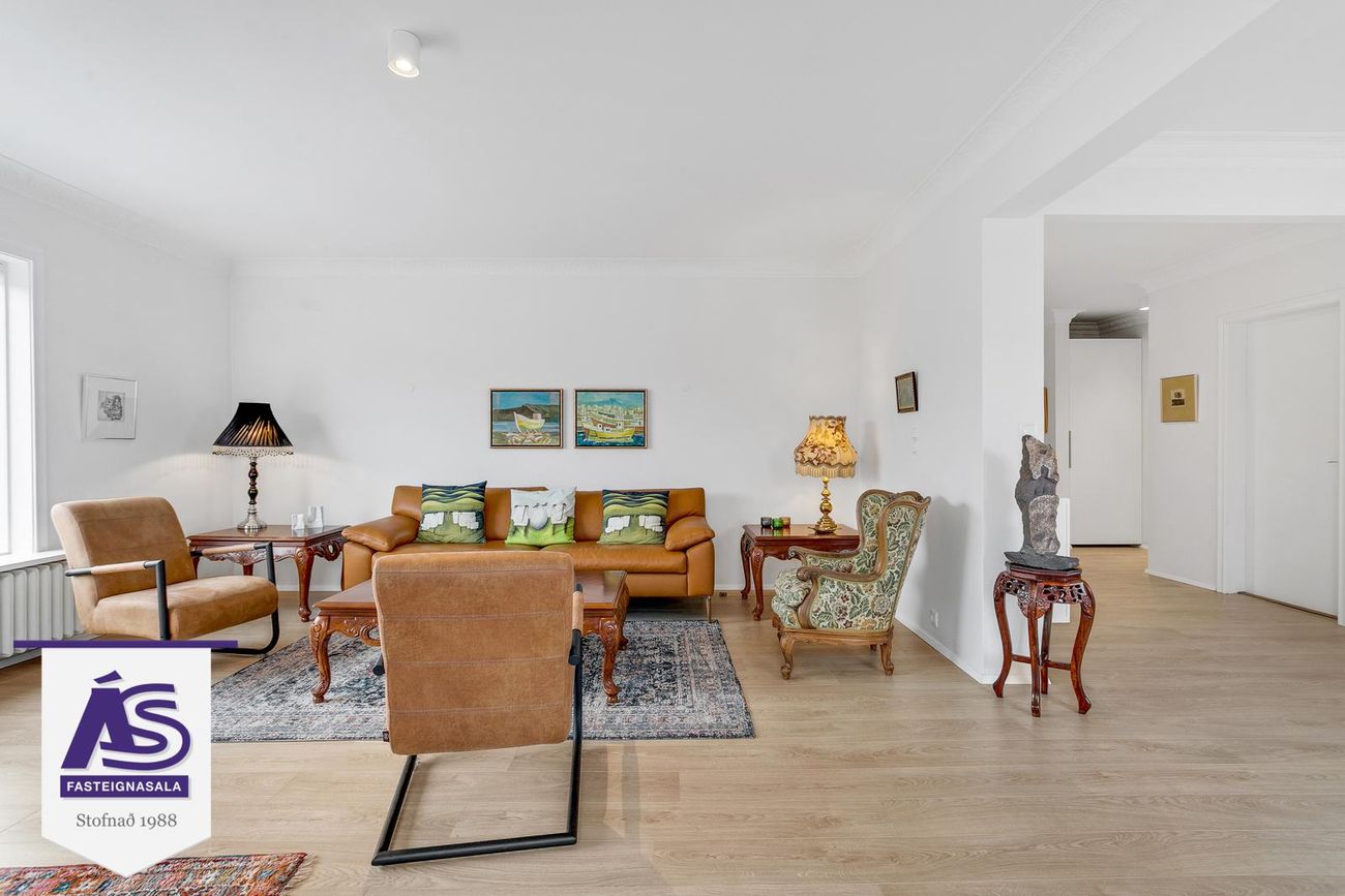 Suðurgata 36, 220 Hafnarfjörður