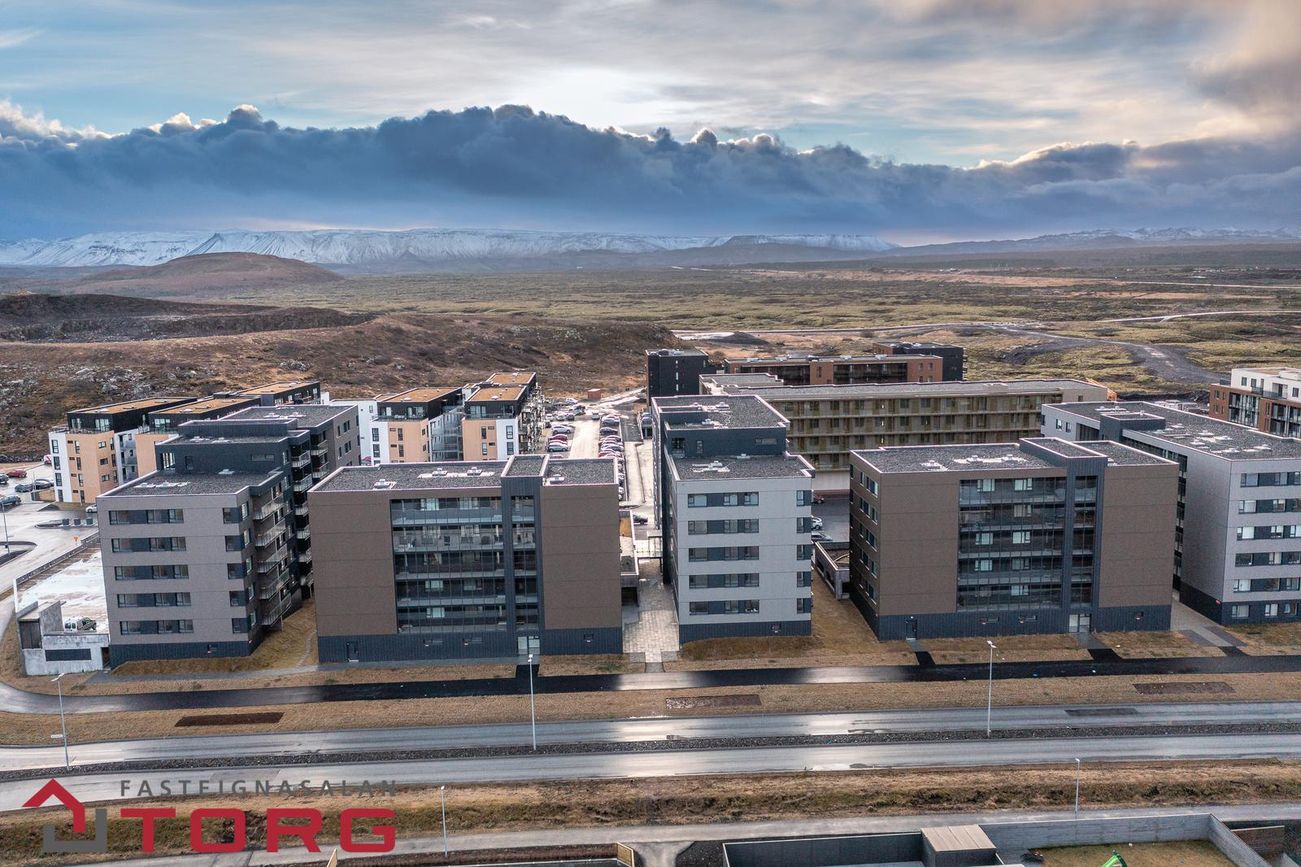 Áshamar 4, 221 Hafnarfjörður