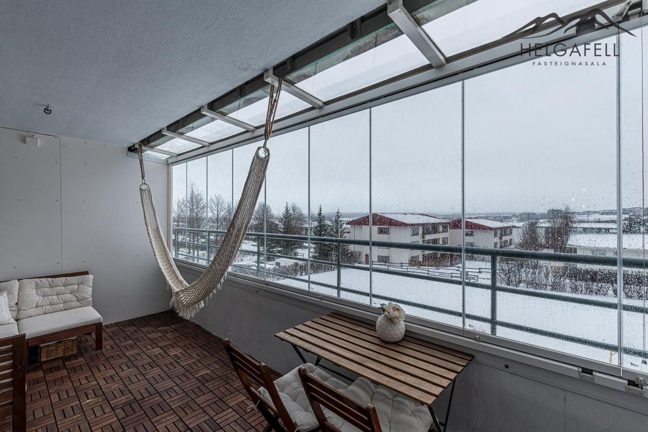 Krummahólar 10, 111 Reykjavík