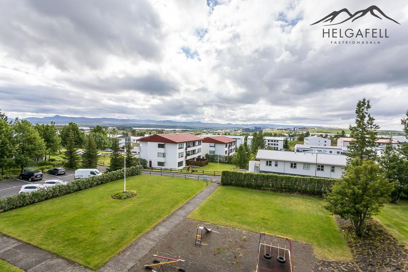 Krummahólar 10, 111 Reykjavík