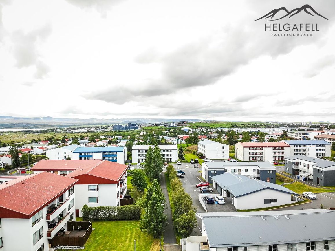 Krummahólar 10, 111 Reykjavík