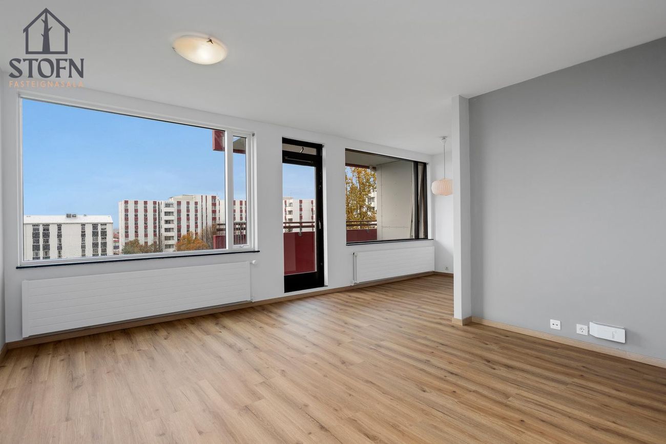 Asparfell 8, 111 Reykjavík