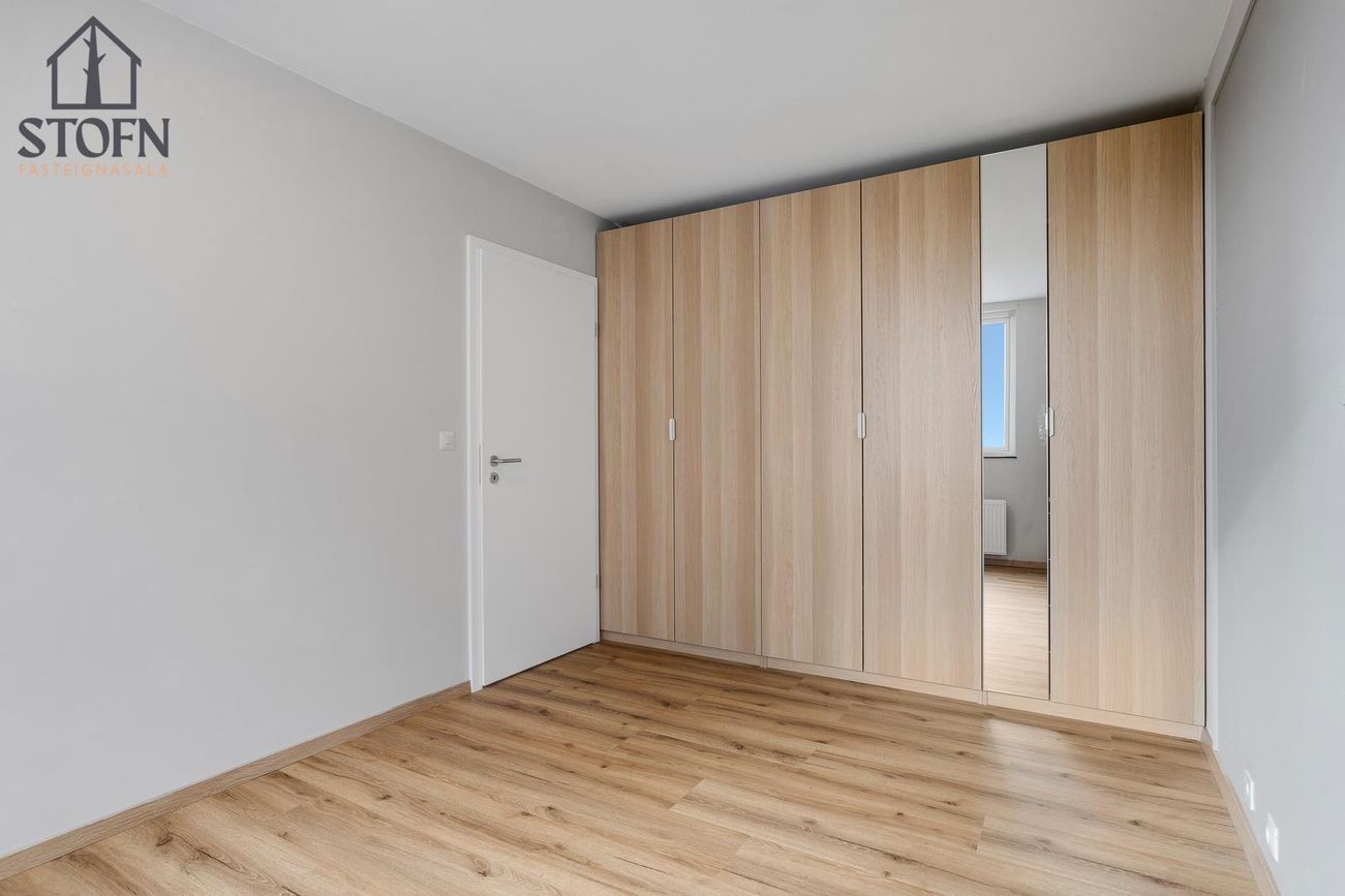 Asparfell 8, 111 Reykjavík