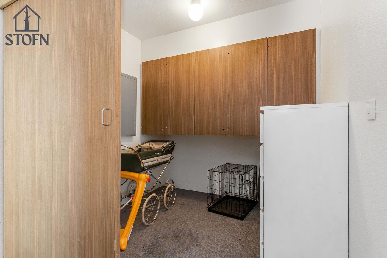 Asparfell 8, 111 Reykjavík