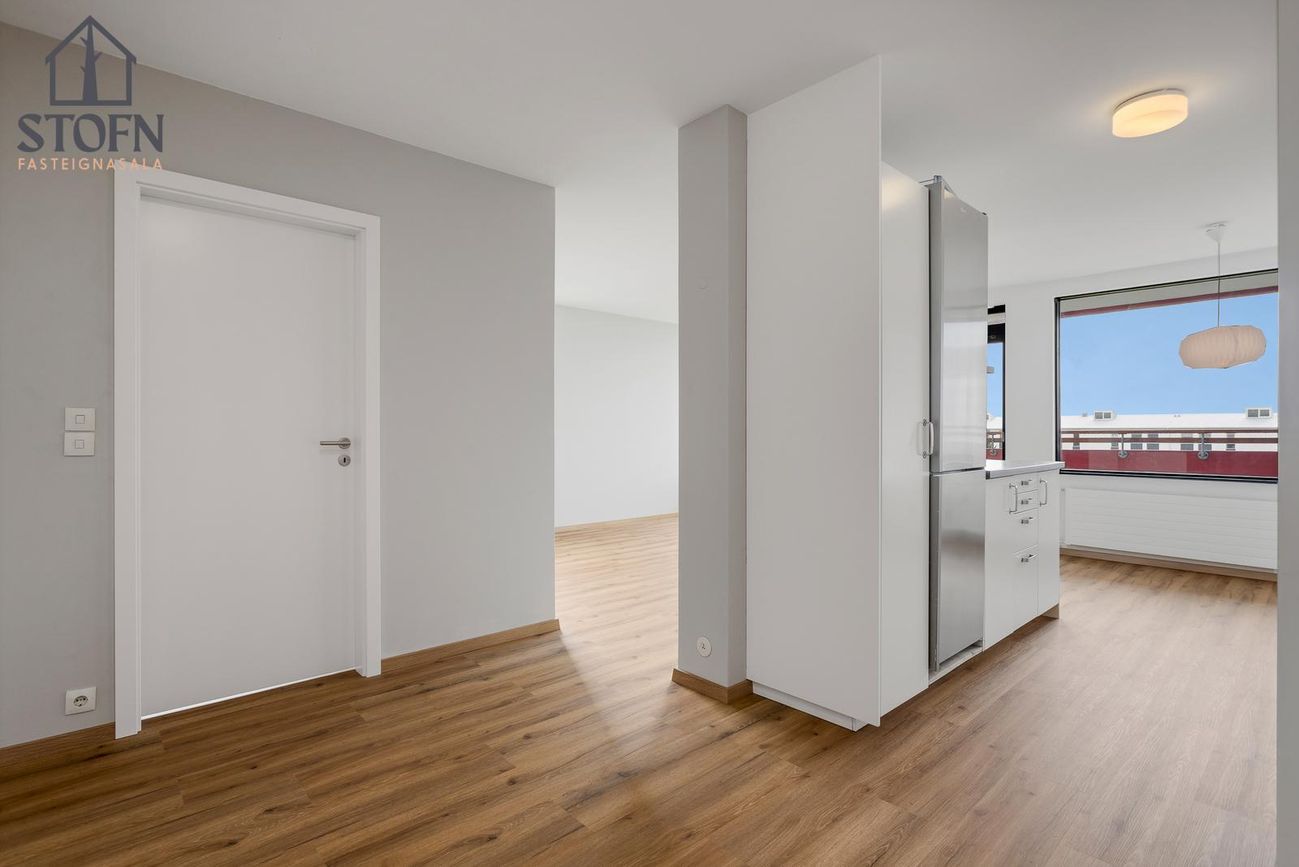 Asparfell 8, 111 Reykjavík