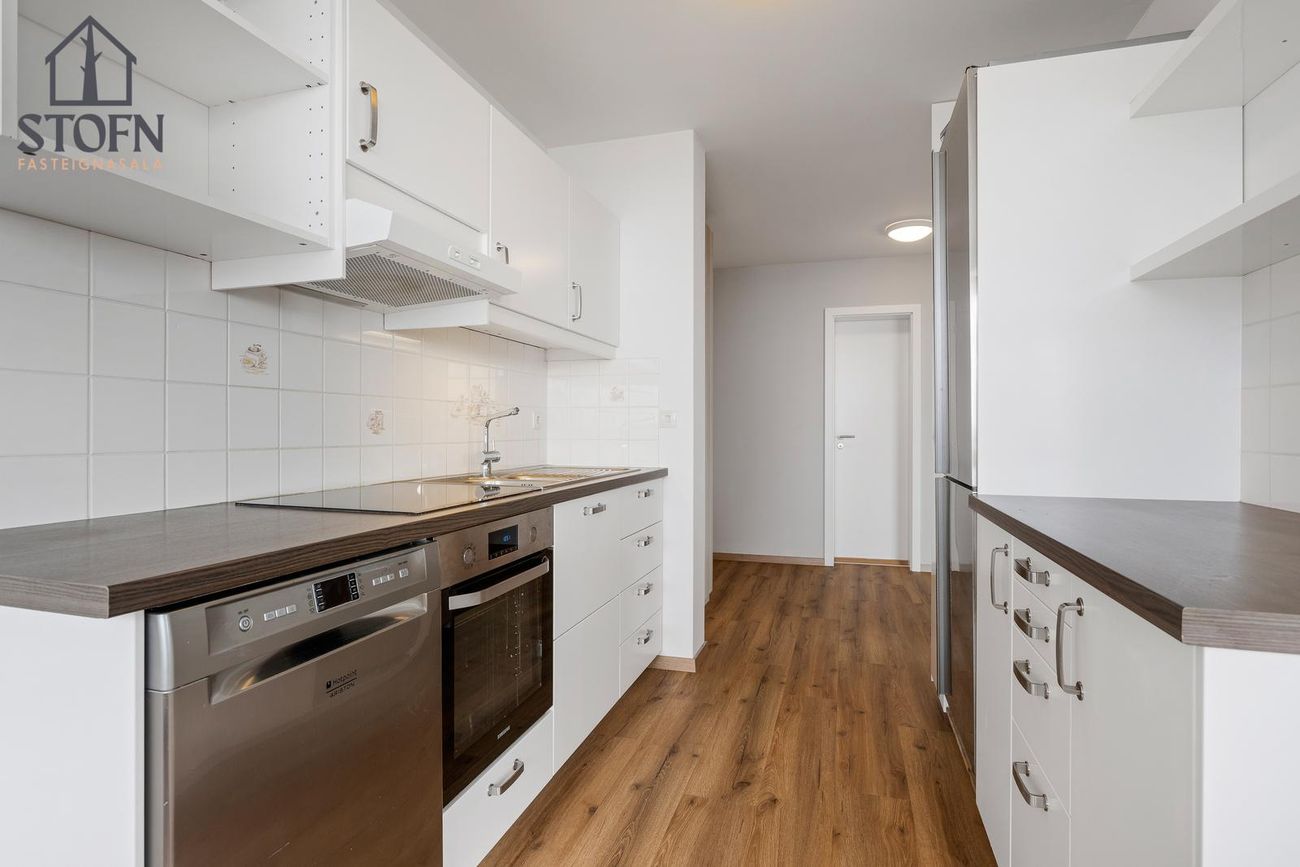 Asparfell 8, 111 Reykjavík